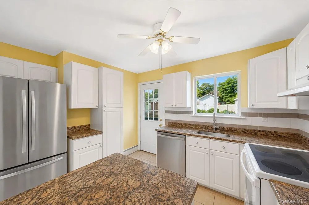 8 Halewood Drive Shirley, NY 11967