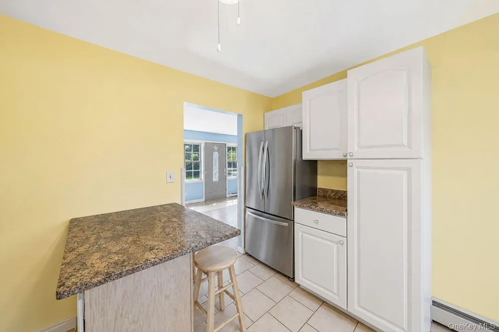 8 Halewood Drive Shirley, NY 11967
