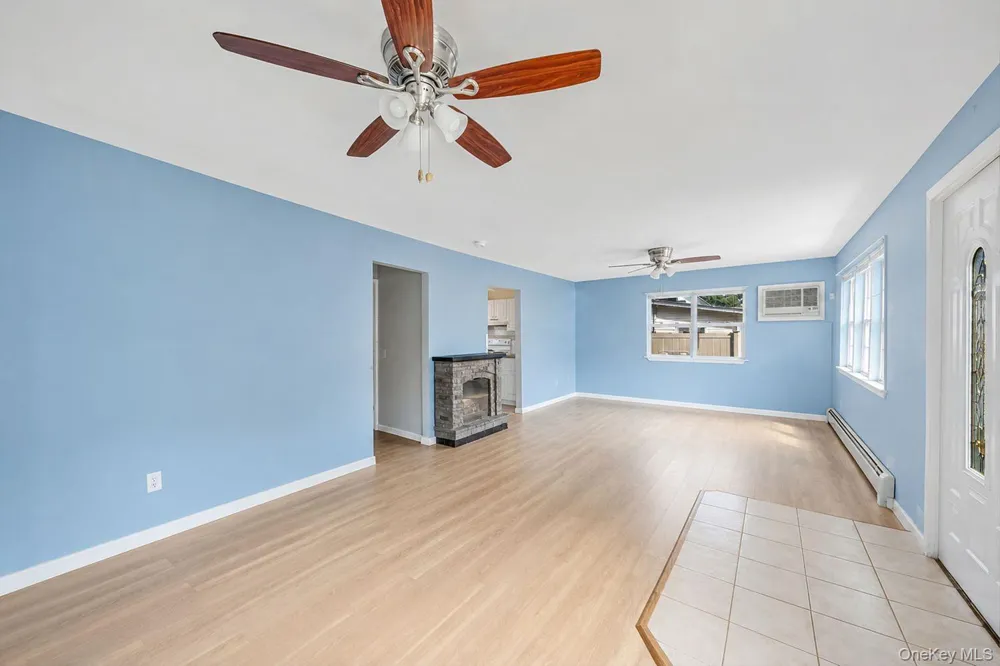 8 Halewood Drive Shirley, NY 11967