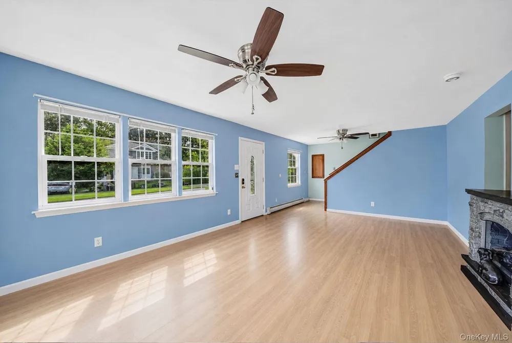 8 Halewood Drive Shirley, NY 11967