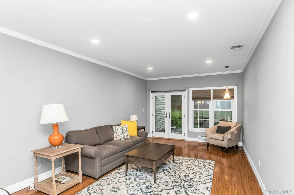 8 Chippendale Drive Mount Sinai, NY 11766