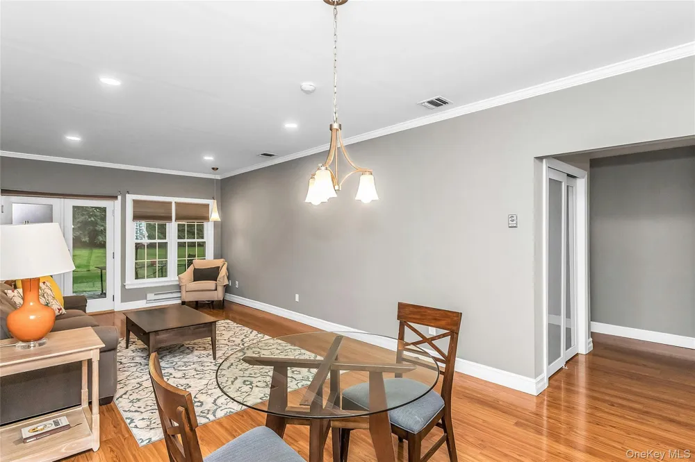 8 Chippendale Drive Mount Sinai, NY 11766
