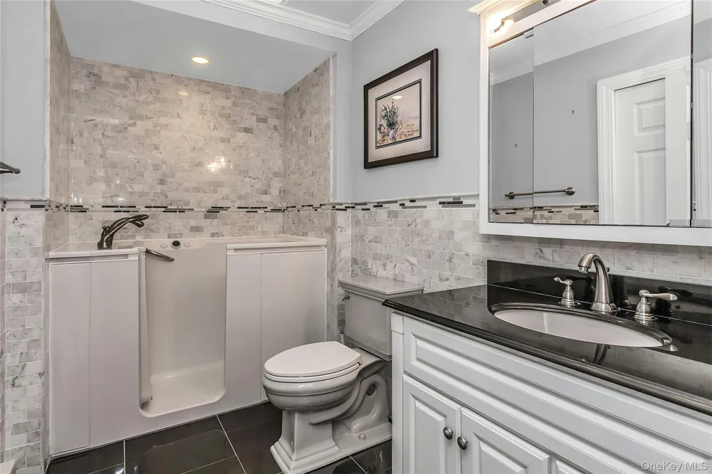 8 Chippendale Drive Mount Sinai, NY 11766