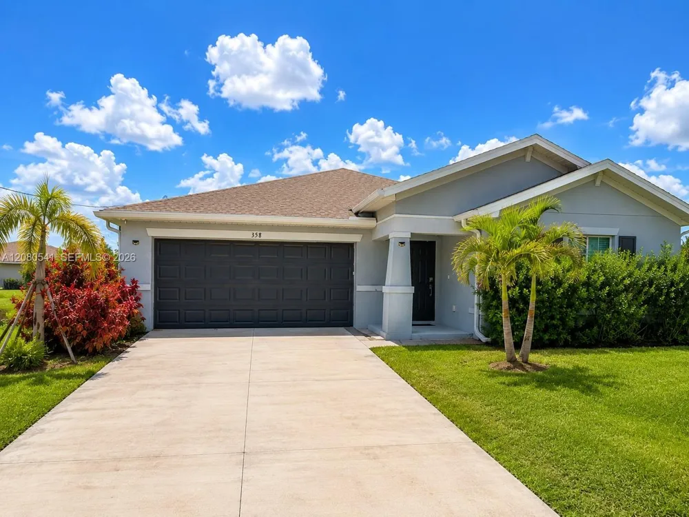 358 Pembroke ST Lehigh Acres, FL 33974