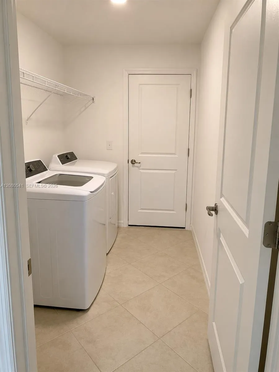 358 Pembroke ST Lehigh Acres, FL 33974