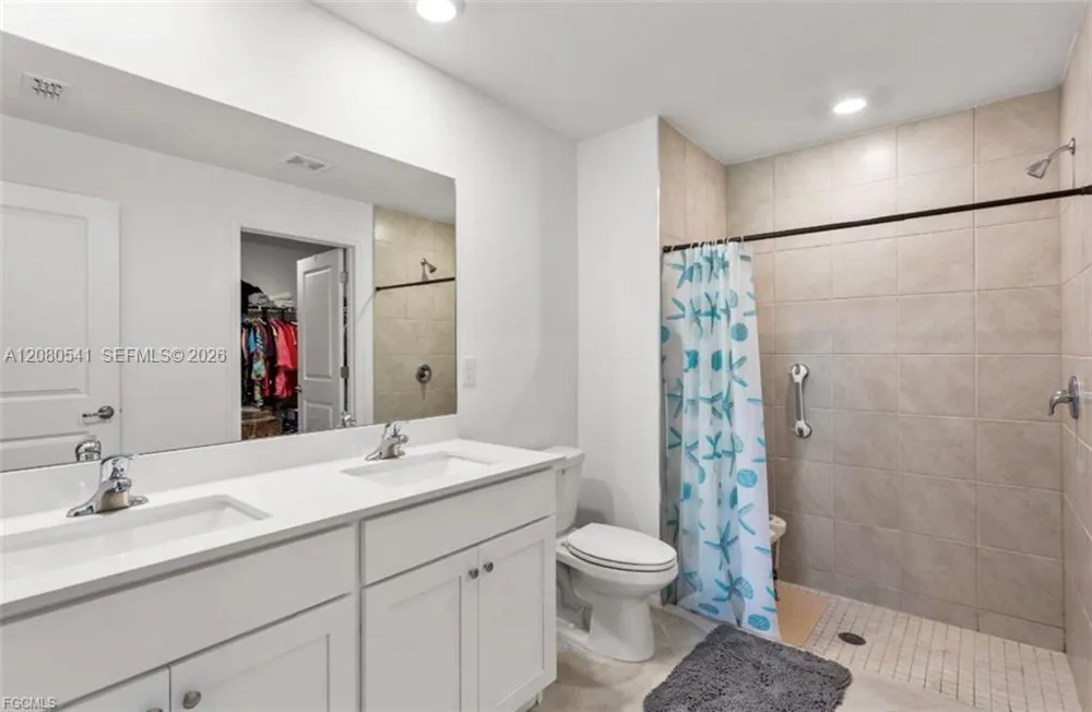 358 Pembroke ST Lehigh Acres, FL 33974