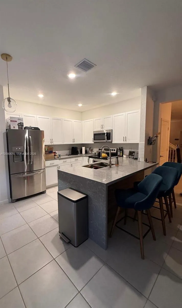 20848 NE 7th Ct #20848 Miami, FL 33179