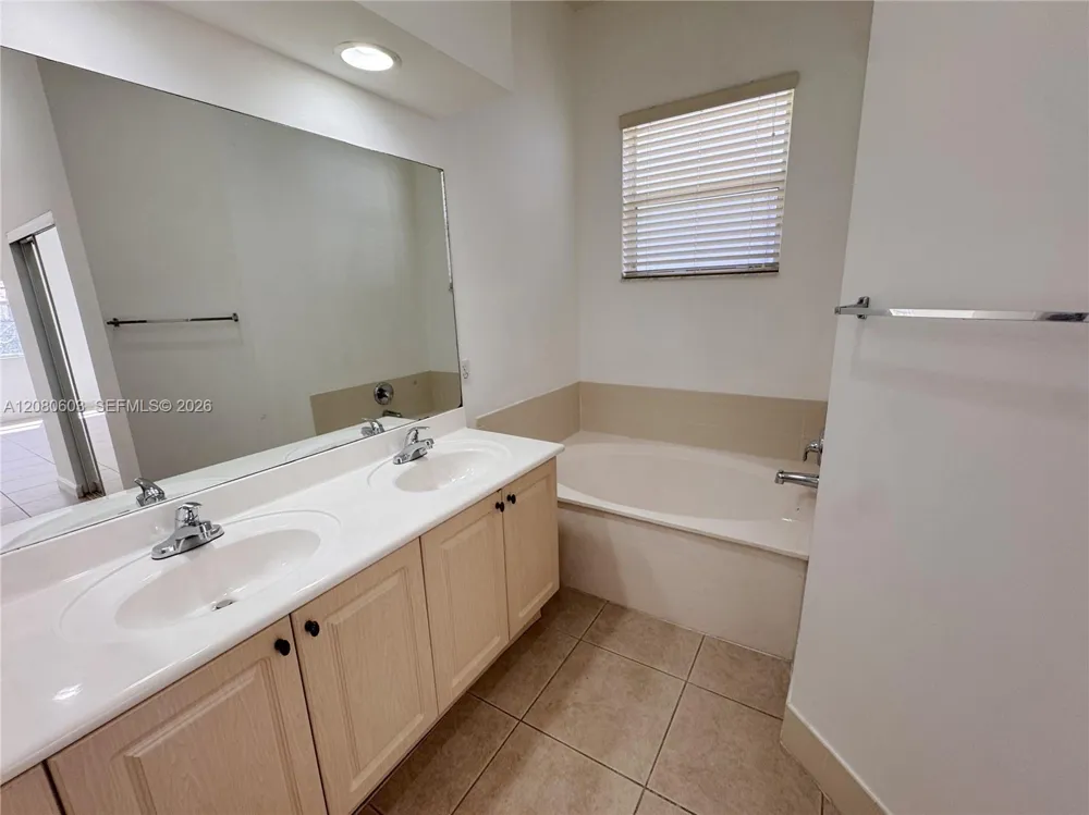 1770 SE 18th Ter Homestead, FL 33035