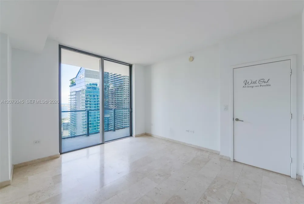88 SW 7th St #3409 Miami, FL 33130