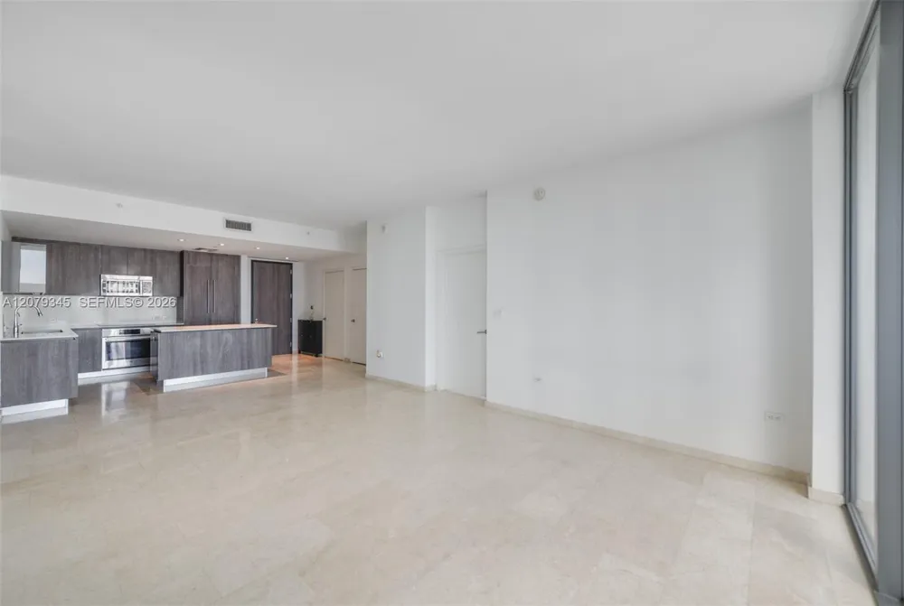 88 SW 7th St #3409 Miami, FL 33130