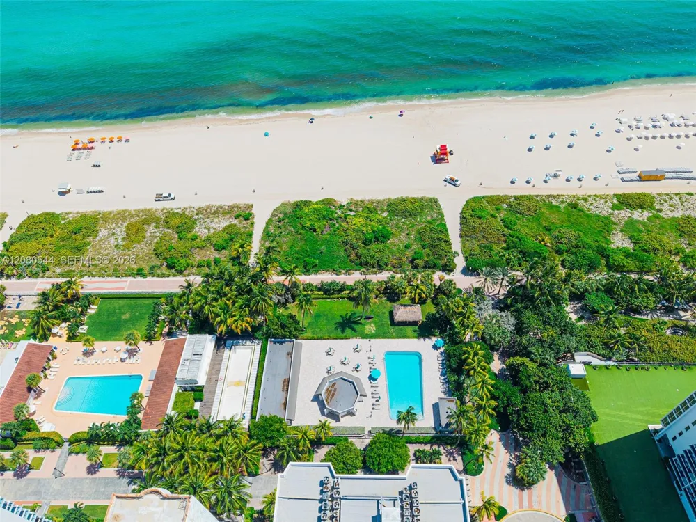 2401 Collins Ave #712 Miami Beach, FL 33140