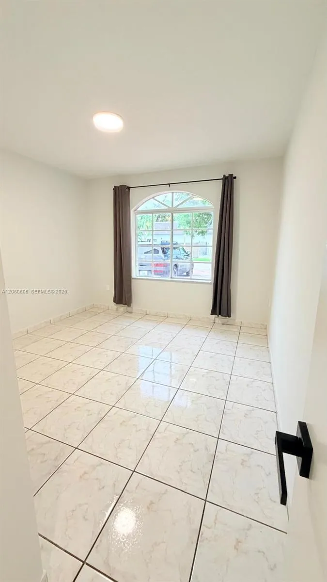 Address Not Shown Miami, FL 33185