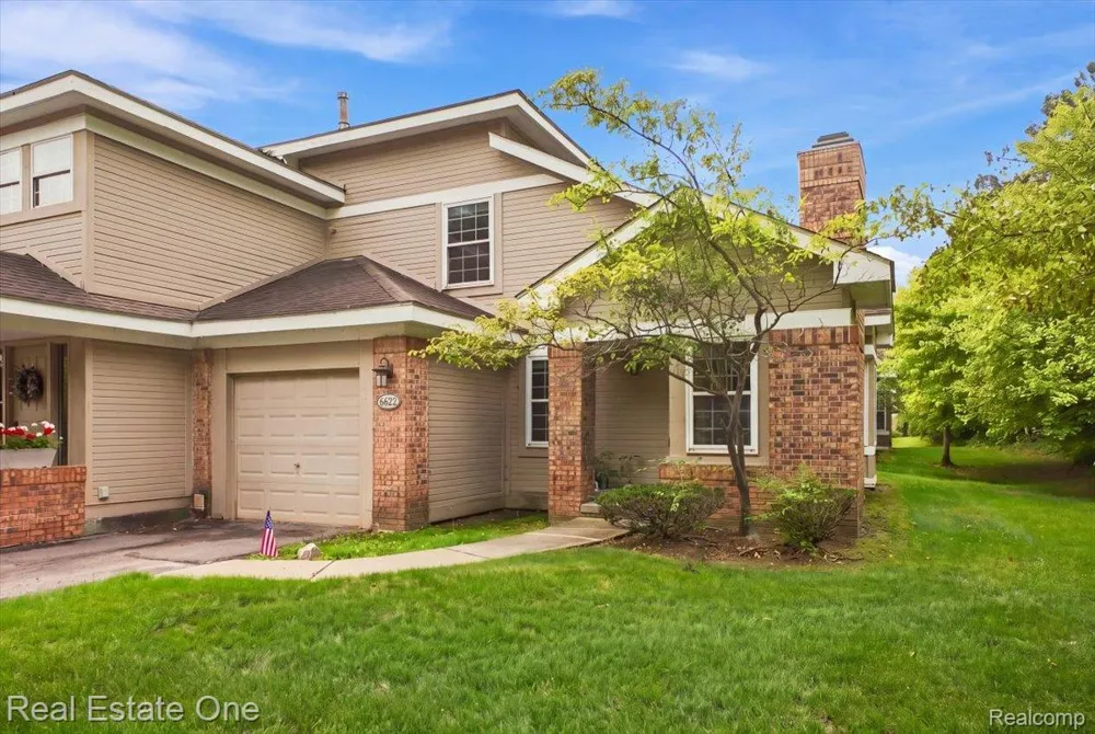6622 Fieldstone Court West Bloomfield Charter Township, MI 48322