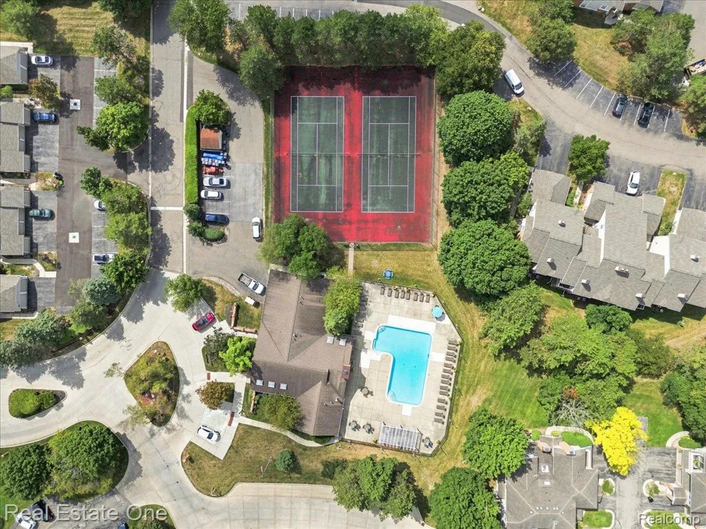 6622 Fieldstone Court West Bloomfield Charter Township, MI 48322