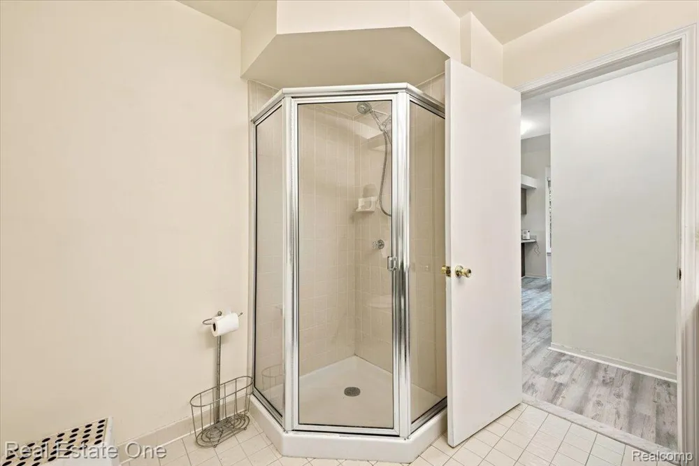 6622 Fieldstone Court West Bloomfield Charter Township, MI 48322