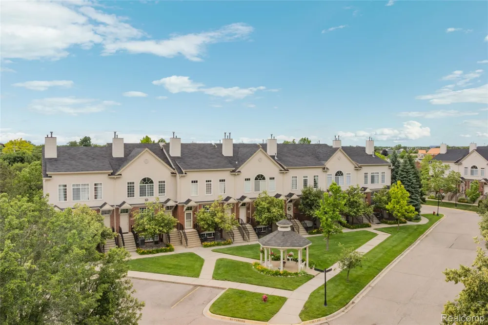 30695 Ardmore Court Novi City, MI 48377