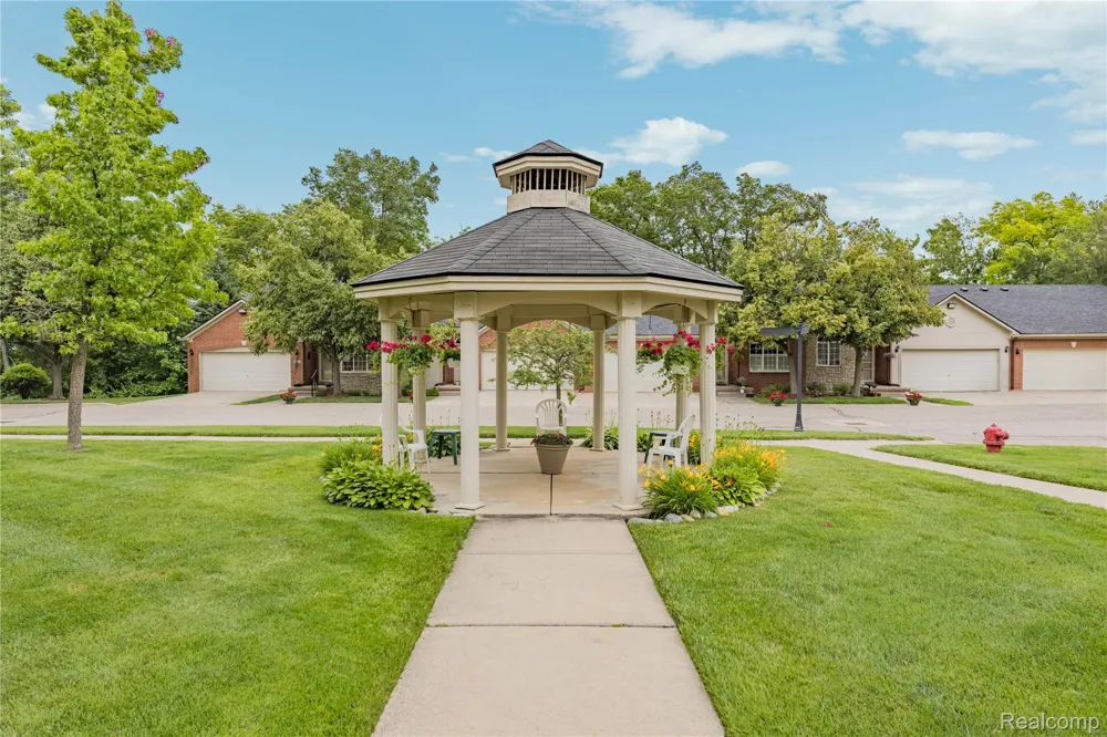30695 Ardmore Court Novi City, MI 48377