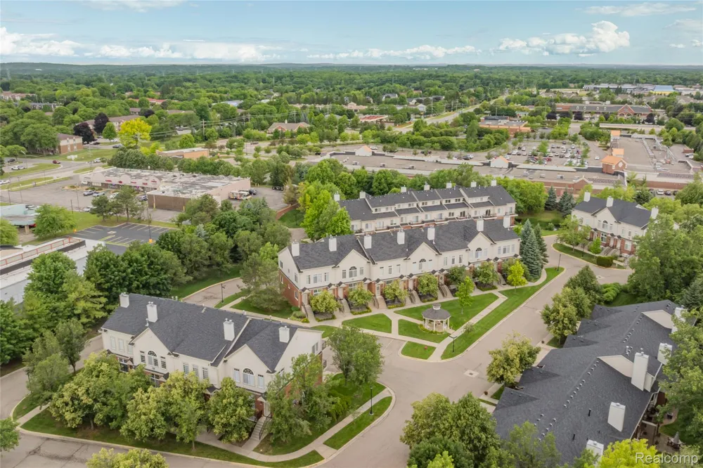30695 Ardmore Court Novi City, MI 48377