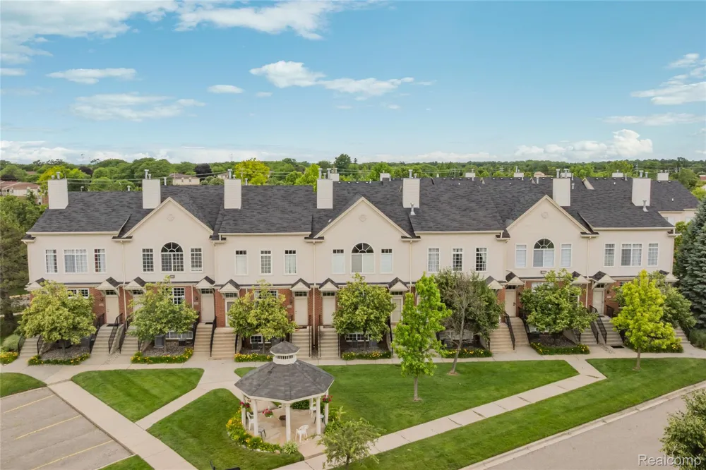 30695 Ardmore Court Novi City, MI 48377