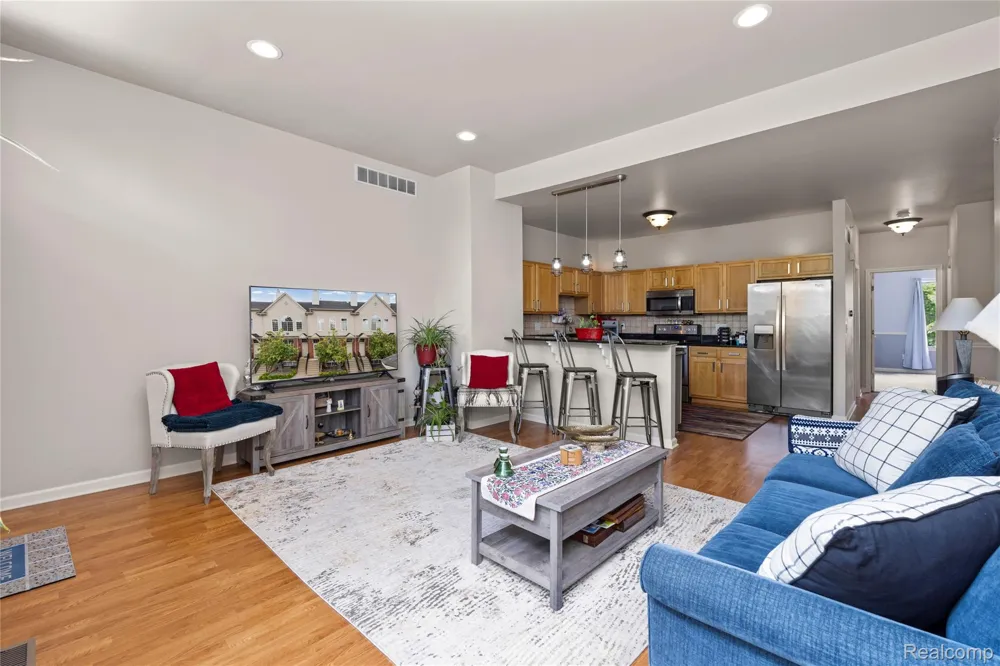 30695 Ardmore Court Novi City, MI 48377