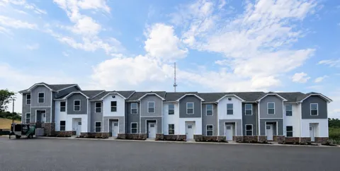 919 Martin St Building D