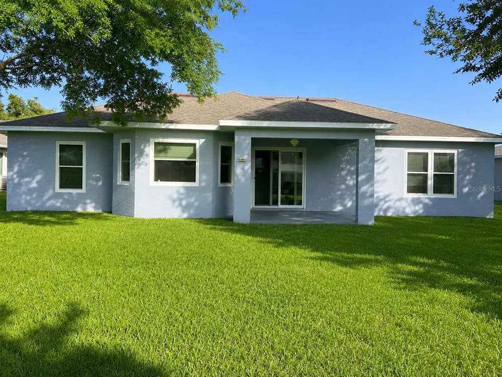 14 LAMOYNE LANE Palm Coast, FL 32137