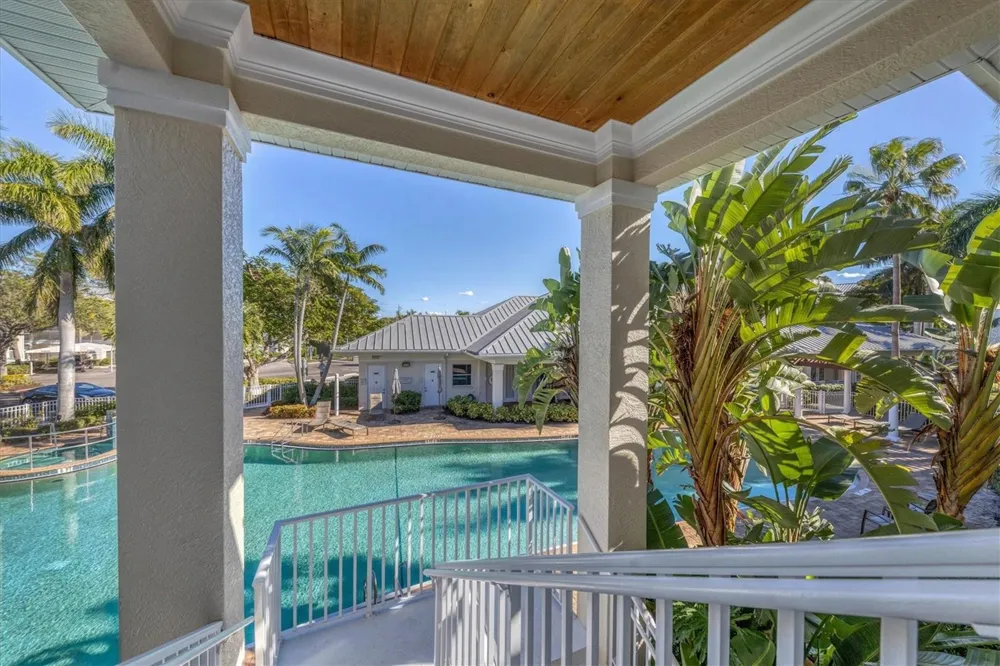 3506 54TH DRIVE W #202 Bradenton, FL 34210