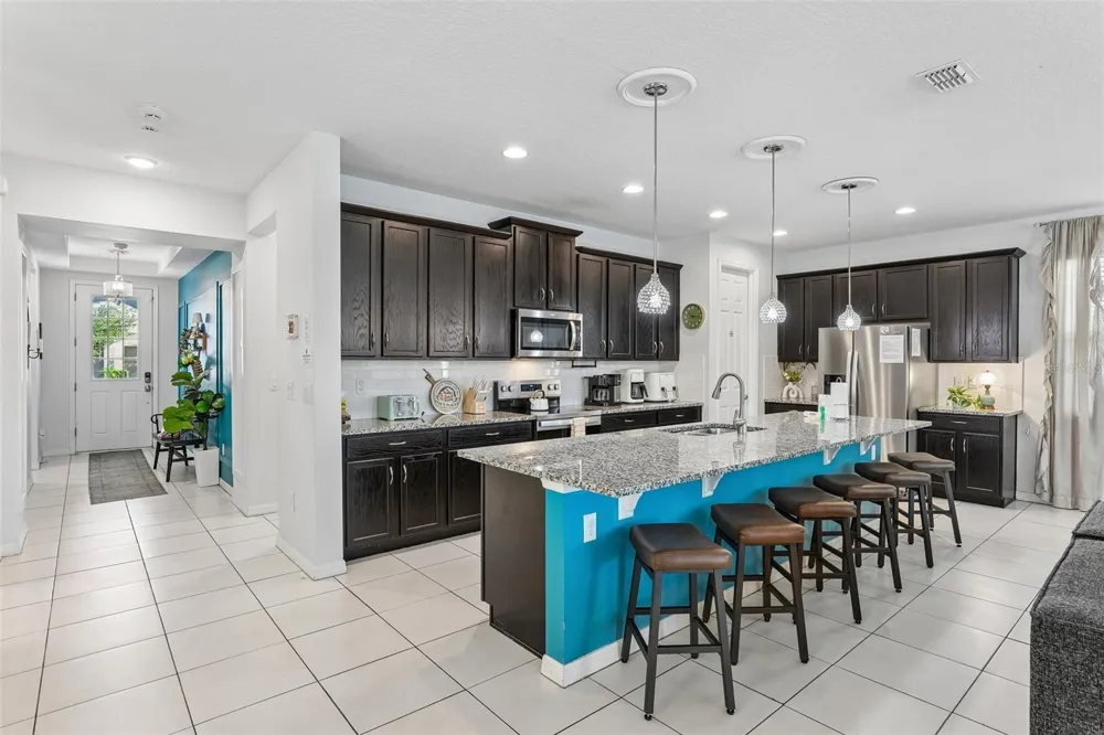 9001 SUNSHINE RIDGE LOOP Kissimmee, FL 34747