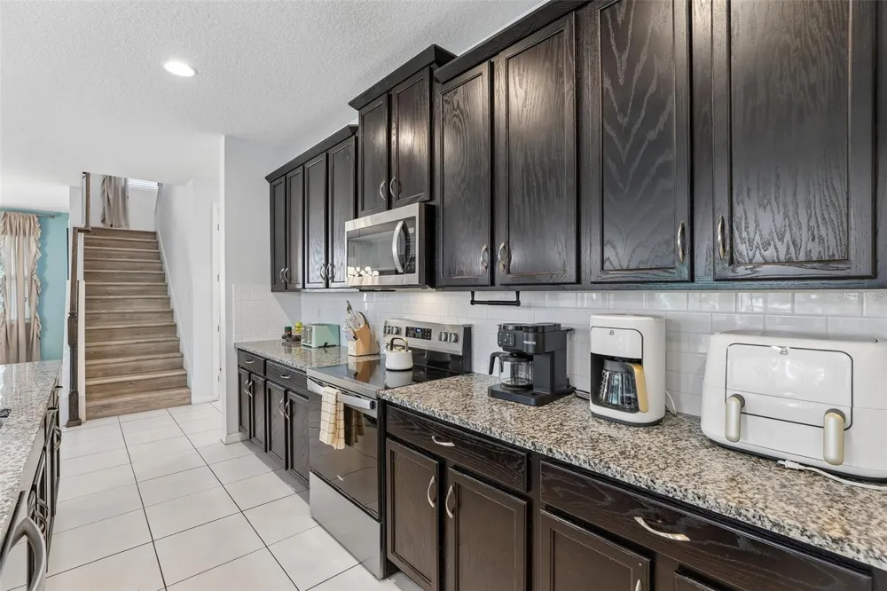 9001 SUNSHINE RIDGE LOOP Kissimmee, FL 34747