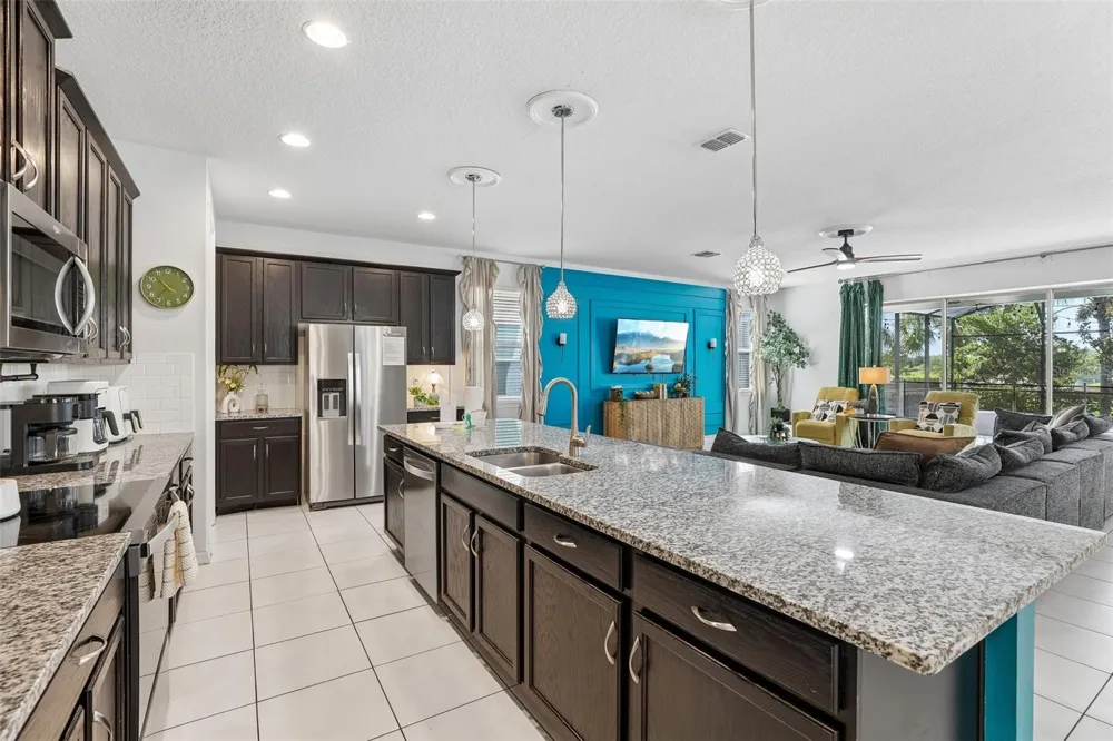 9001 SUNSHINE RIDGE LOOP Kissimmee, FL 34747