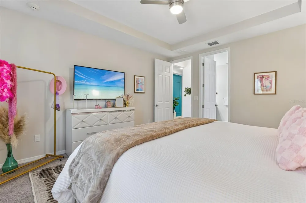 9001 SUNSHINE RIDGE LOOP Kissimmee, FL 34747