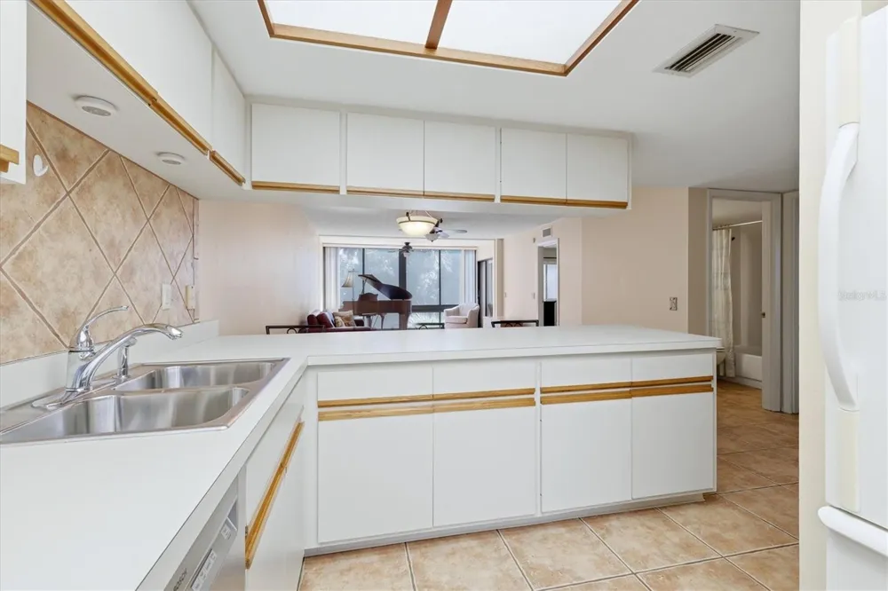 3365 CROSS CREEK DR #3365 Sarasota, FL 34231