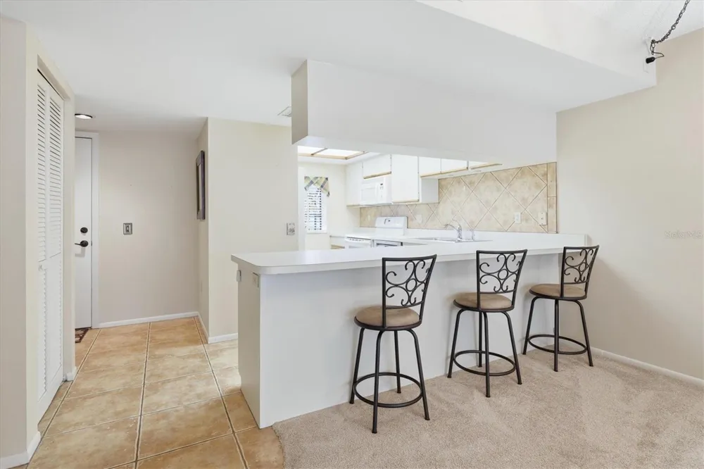 3365 CROSS CREEK DR #3365 Sarasota, FL 34231