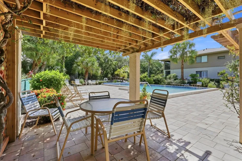 3365 CROSS CREEK DR #3365 Sarasota, FL 34231