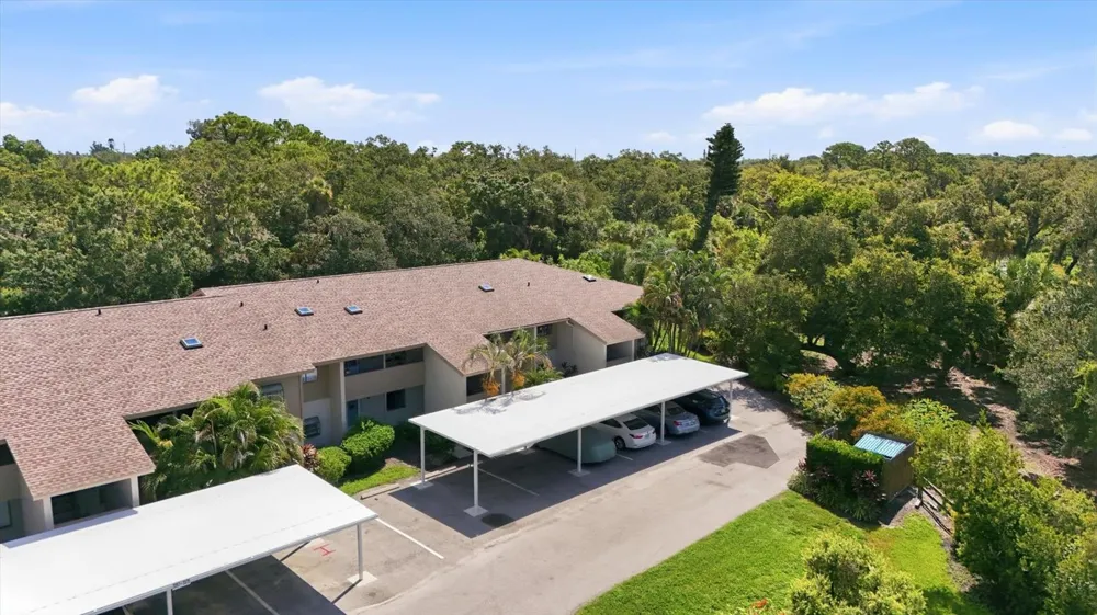 3365 CROSS CREEK DR #3365 Sarasota, FL 34231