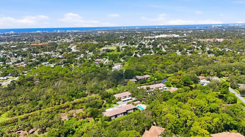 3365 CROSS CREEK DR #3365 Sarasota, FL 34231