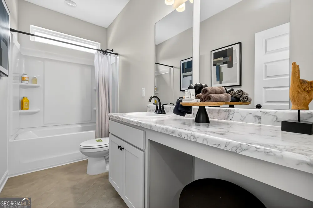 216 Jagee DR Byron, GA 31008