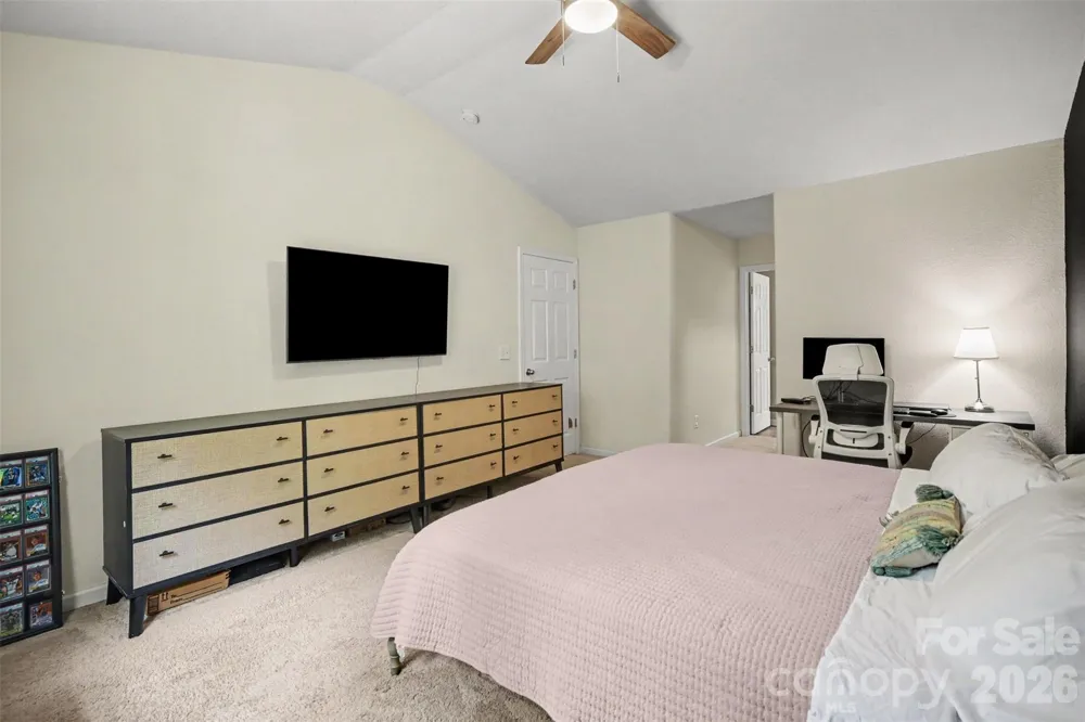 4560 Merryvale Forest Drive Charlotte, NC 28214