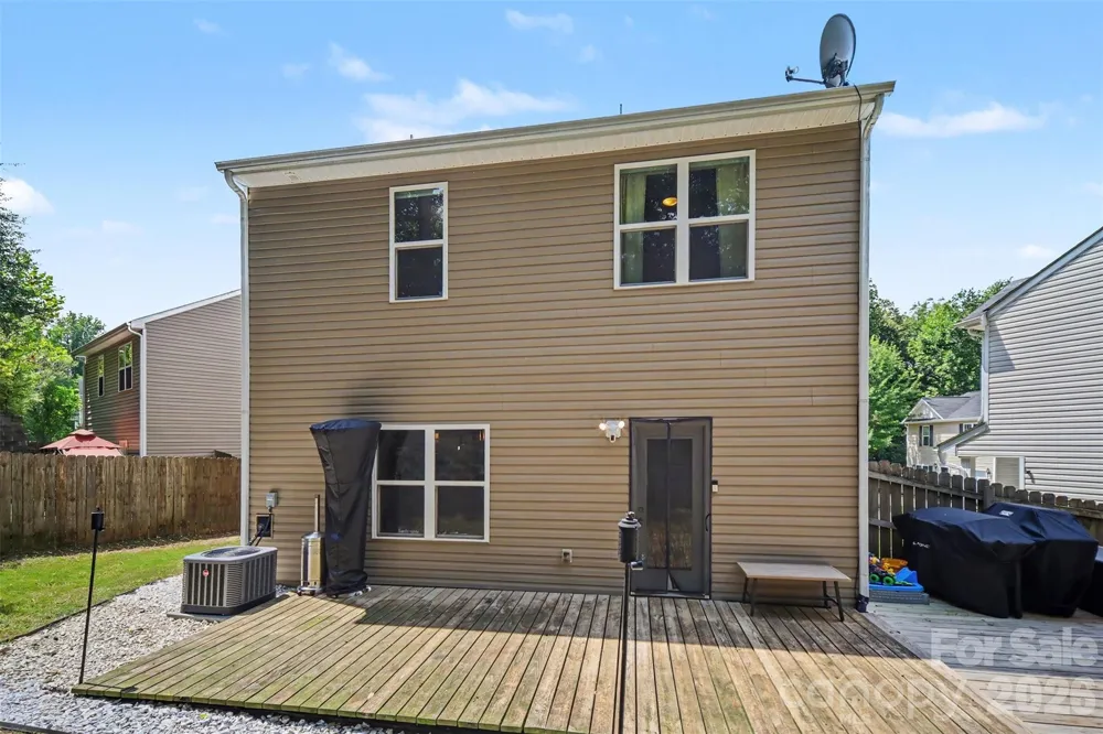 4560 Merryvale Forest Drive Charlotte, NC 28214