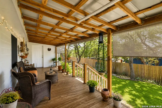 652 TAMARACK DR Canyon Lake, TX 78133