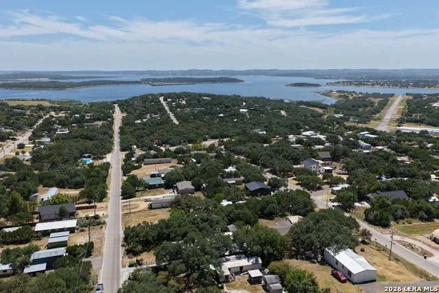 652 TAMARACK DR Canyon Lake, TX 78133