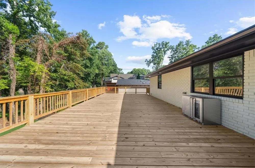 5839 Lakeshore Drive Buford, GA 30518