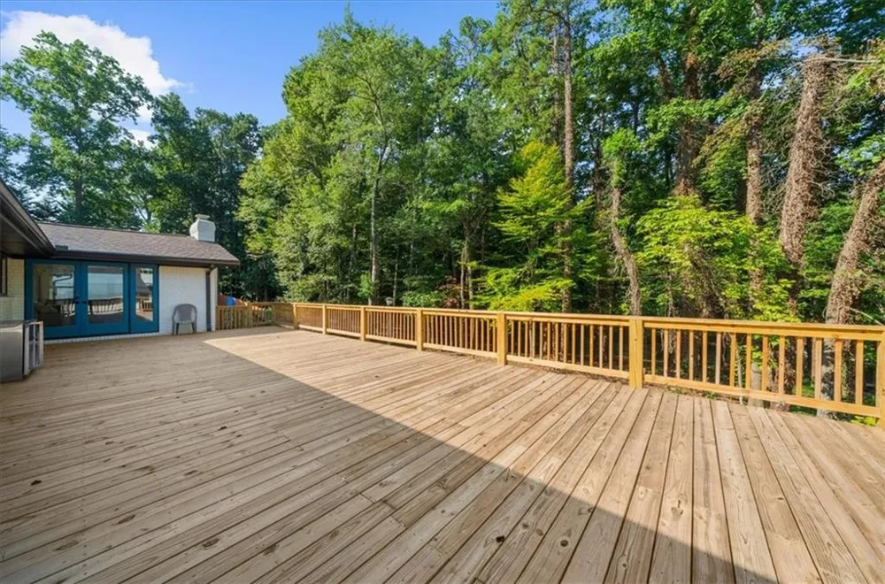 5839 Lakeshore Drive Buford, GA 30518