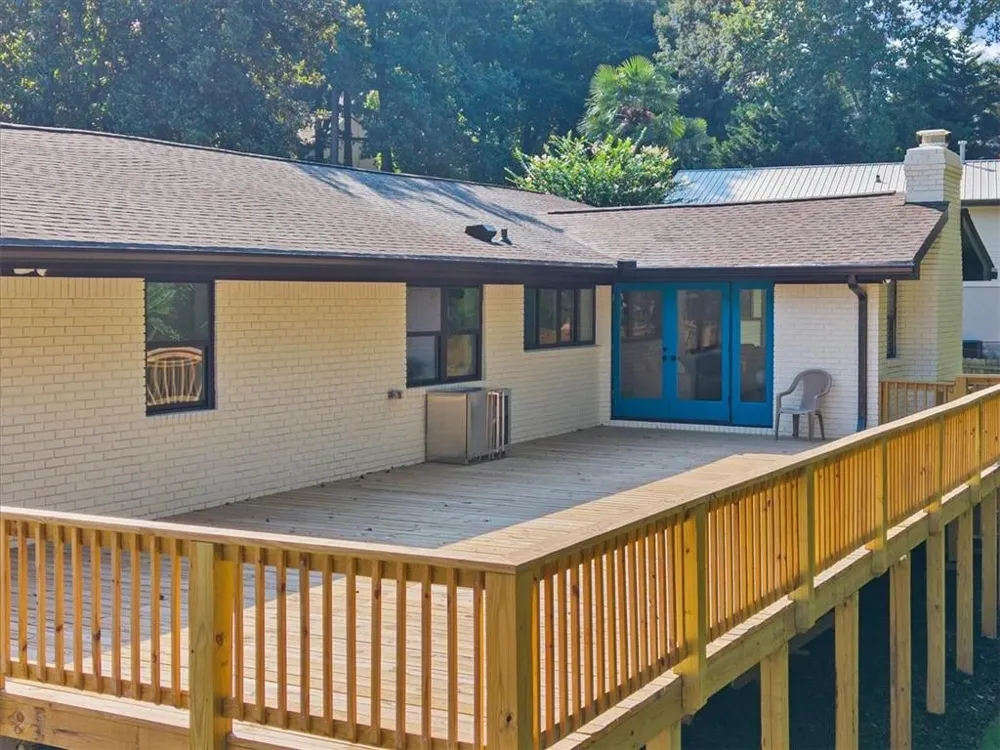 5839 Lakeshore Drive Buford, GA 30518