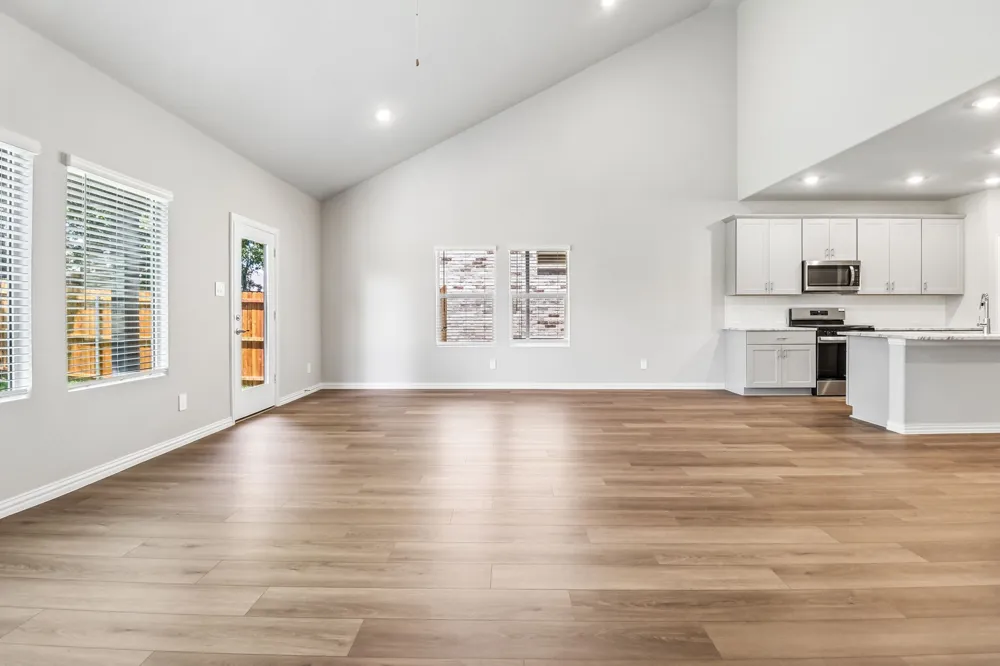 2114 Longchamp Lane Seagoville, TX 75159