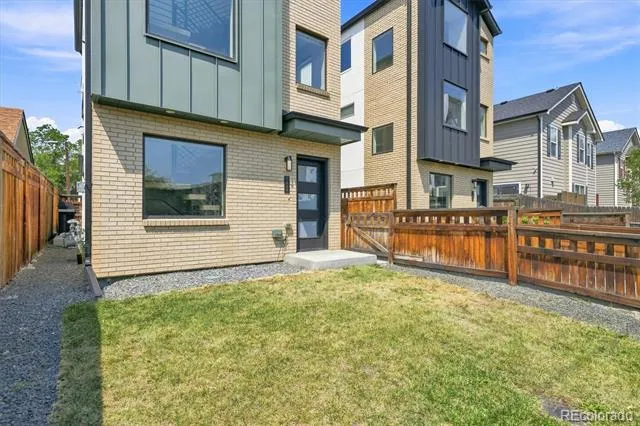 1415 Irving Street Denver, CO 80204