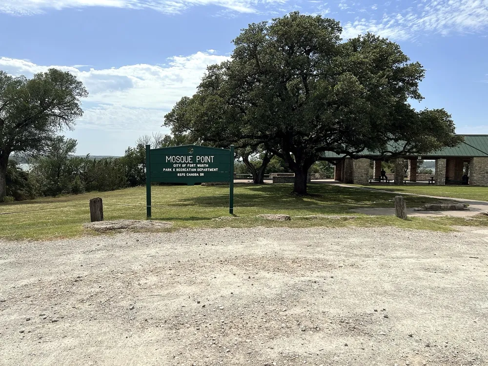 3229 Hiawatha Trail Lake Worth, TX 76135