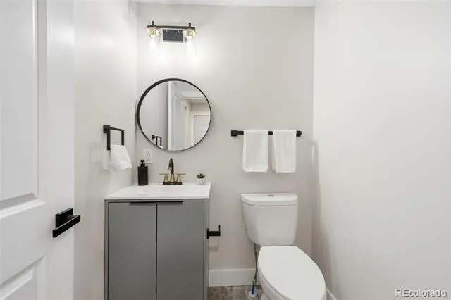 3831 S Hillcrest Drive Denver, CO 80237