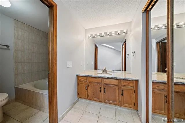1922 S Hannibal Court #B Aurora, CO 80013