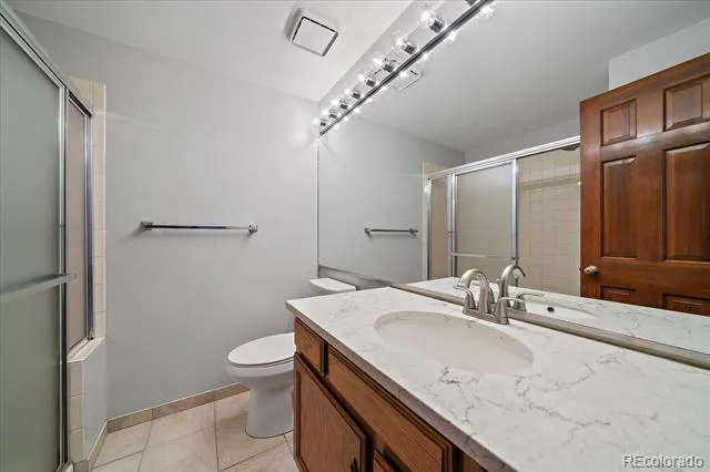 1922 S Hannibal Court #B Aurora, CO 80013
